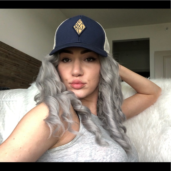 NEW RVCA Baseball Cap - Picture 3 of 6